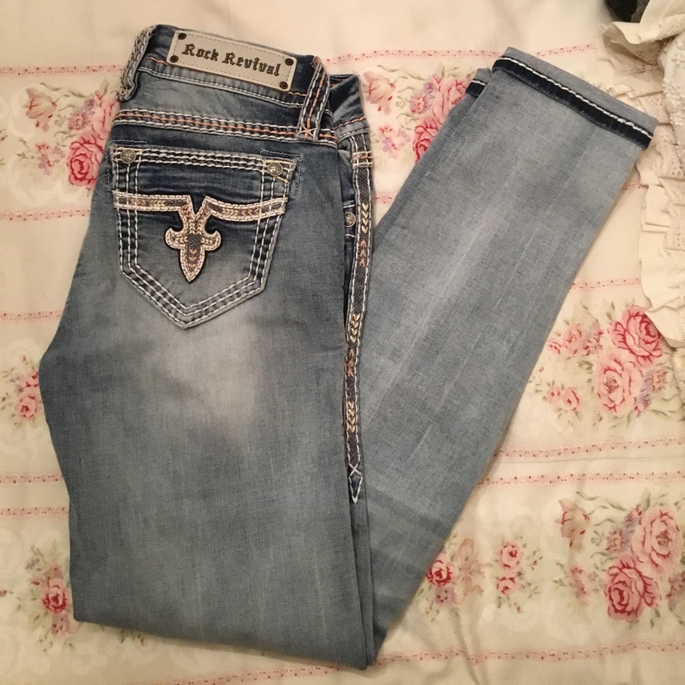 Ladies Rock Revival Jacklyn Cuffed Skinny Jeans